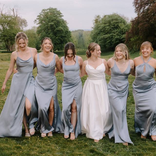 Bride & Bridesmaids